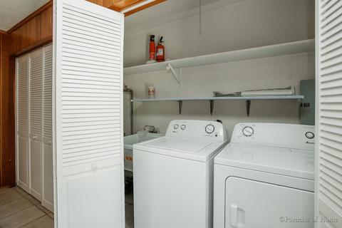 1210 Delles Rd, Wheaton, IL 60189 photo 18
