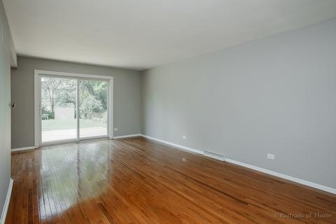 1210 Delles Rd, Wheaton, IL 60189 photo 5