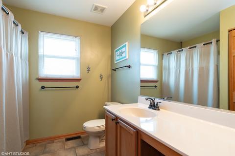 1702 Tall Oaks Dr, Plainfield, IL 60586 photo 10