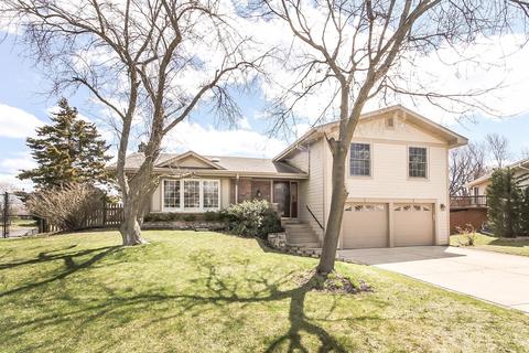 1005 Lancaster Ct, Hoffman Estates, IL 60169 photo 1