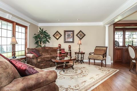1005 Lancaster Ct, Hoffman Estates, IL 60169 photo 4