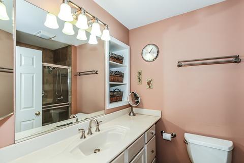 1005 Lancaster Ct, Hoffman Estates, IL 60169 photo 17