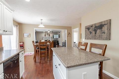 2209 Inez Ln, Normal, IL 61761 photo 9