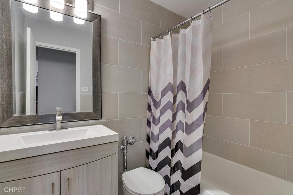  3600 N Lake Shore Dr #725, Chicago, IL 60613 photo 8