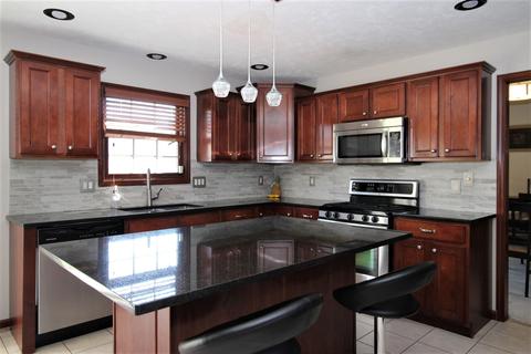 2961 Three Eagles St, Normal, IL 61761 photo 2
