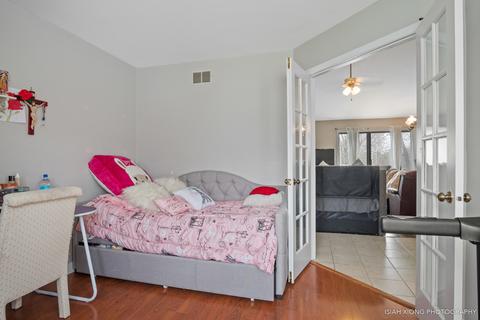 2076 Monday Dr, Elgin, IL 60123 photo 10