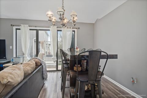 2076 Monday Dr, Elgin, IL 60123 photo 5