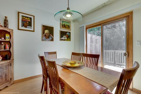 1021 E 54th St, Chicago, IL 60615 photo 15
