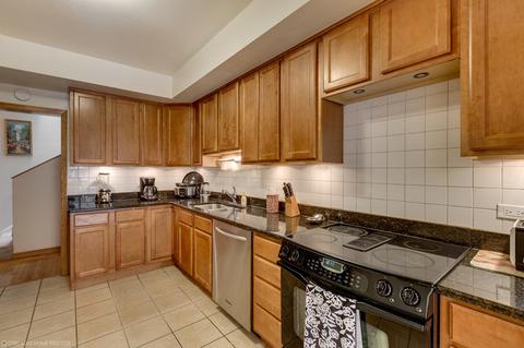 1021 E 54th St, Chicago, IL 60615 photo 17
