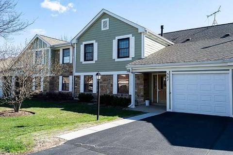 547 Williamsburg Ct #C1, Wheeling, IL 60090 photo 1