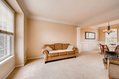 4770 Whitehall Ct, Algonquin, IL 60102 photo 3