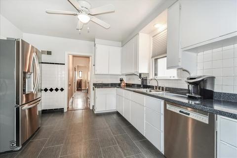 9246 S Leavitt St, Chicago, IL 60643 photo 10