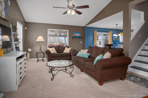2415 Paradise Cir, Plainfield, IL 60586 photo 3