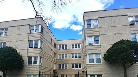 100 Pine Ave #2, Riverside, IL 60546 photo 1
