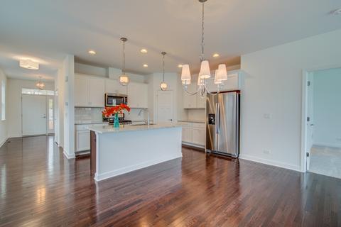 215 Sunset Ln, Addison, IL 60101 photo 25