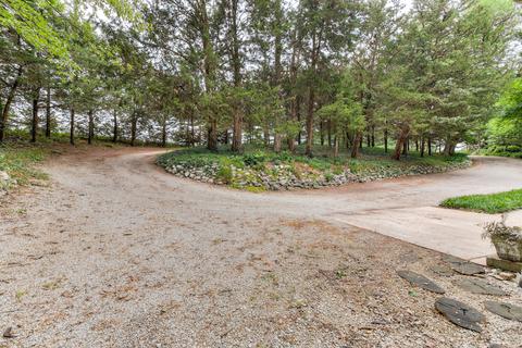 8973 E School Rd, Argenta, IL 62501 photo 4