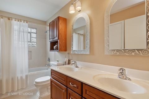 267 Plainview Dr, Bolingbrook, IL 60440 photo 29