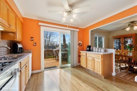 267 Plainview Dr, Bolingbrook, IL 60440 photo 5