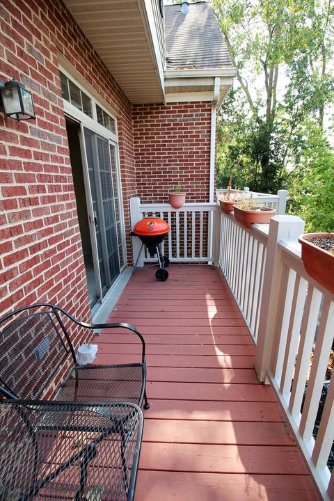 727 Prestwick Ln, Wheeling, IL 60090 photo 20