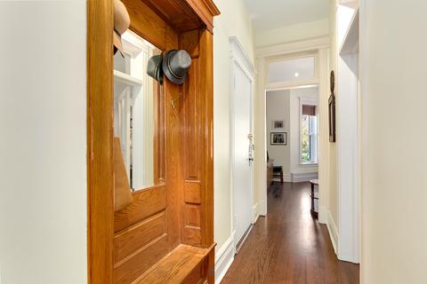 1361 E 57th St #1, Chicago, IL 60637 photo 11