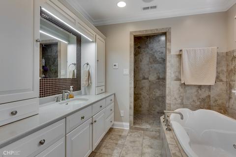 7755 W Gregory St, Chicago, IL 60656 photo 16