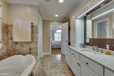 7755 W Gregory St, Chicago, IL 60656 photo 17