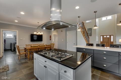 7755 W Gregory St, Chicago, IL 60656 photo 7