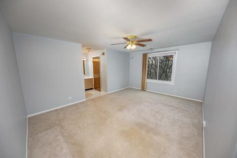 1500 Harbour Dr #4K, Wheeling, IL 60090 photo 8