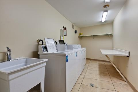 1500 Harbour Dr #4K, Wheeling, IL 60090 photo 15