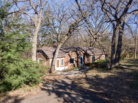9 Circle Dr, Algonquin, IL 60102 photo 1