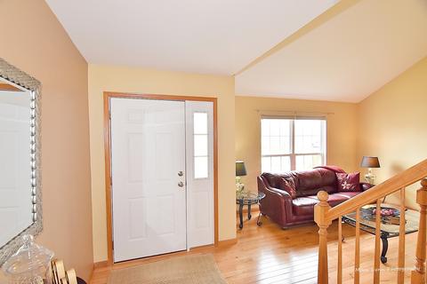 7314 Fordham Ln, Plainfield, IL 60586 photo 4