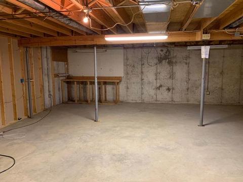 2123 Timber Trl, Freeport, IL 61032 photo 25