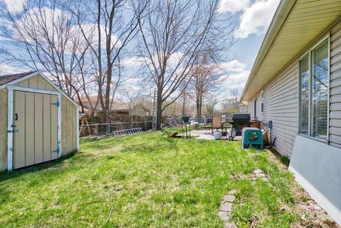 44 Joslyn Dr, Elgin, IL 60120 photo 18