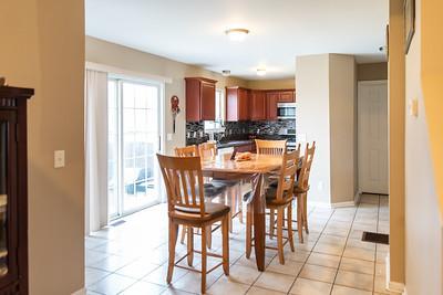 1037 2nd Ave, Aurora, IL 60505 photo 4