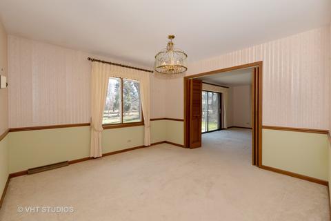 512 Stevens Ct, Sleepy Hollow, IL 60118 photo 5
