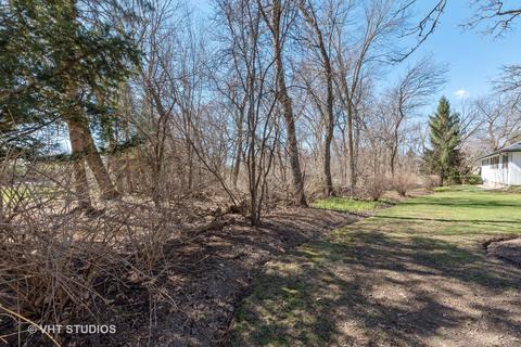 512 Stevens Ct, Sleepy Hollow, IL 60118 photo 2
