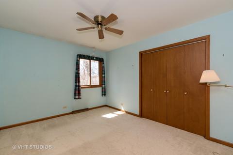 512 Stevens Ct, Sleepy Hollow, IL 60118 photo 13
