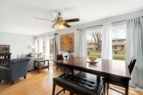 2140 Westview Dr, Des Plaines, IL 60018 photo 12
