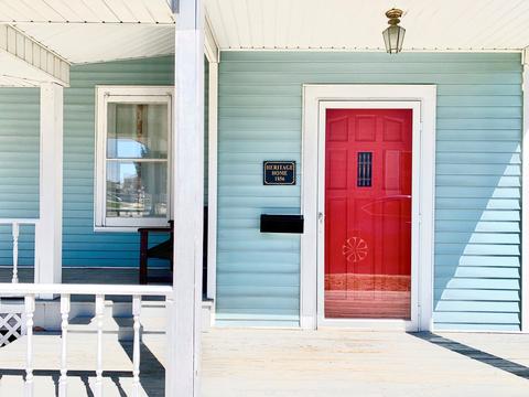 313 E Main St, Morris, IL 60450 photo 2