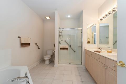 620 Mchenry Rd #202, Wheeling, IL 60090 photo 9