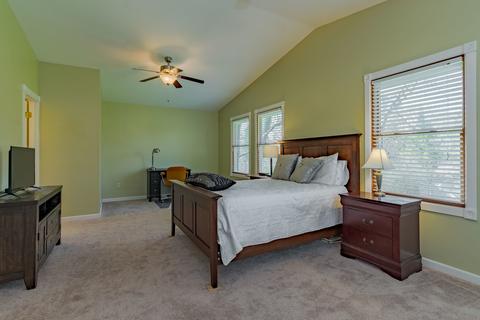 705 S Moore St, Bloomington, IL 61701 photo 39