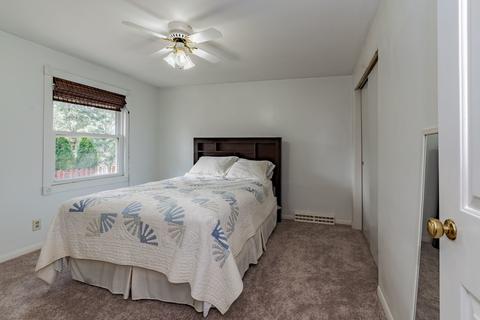 705 S Moore St, Bloomington, IL 61701 photo 37