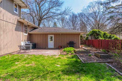 705 S Moore St, Bloomington, IL 61701 photo 47