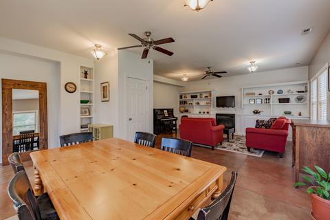 705 S Moore St, Bloomington, IL 61701 photo 22