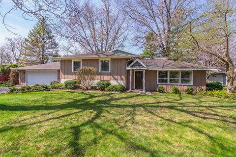 705 S Moore St, Bloomington, IL 61701 photo 1