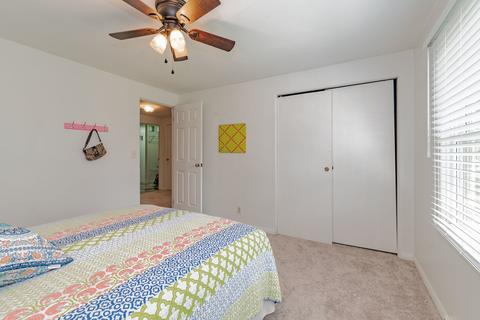 705 S Moore St, Bloomington, IL 61701 photo 31