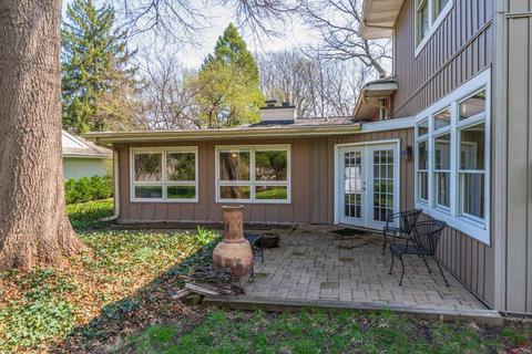 705 S Moore St, Bloomington, IL 61701 photo 46
