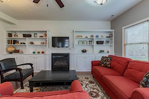 705 S Moore St, Bloomington, IL 61701 photo 19