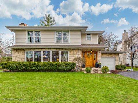 14 Briar Rd, Golf, IL 60029 photo 1