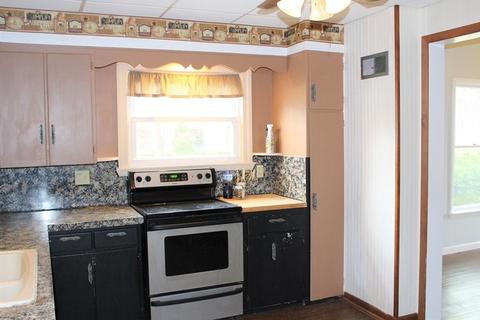 607 Genesee Ave, Morrison, IL 61270 photo 9
